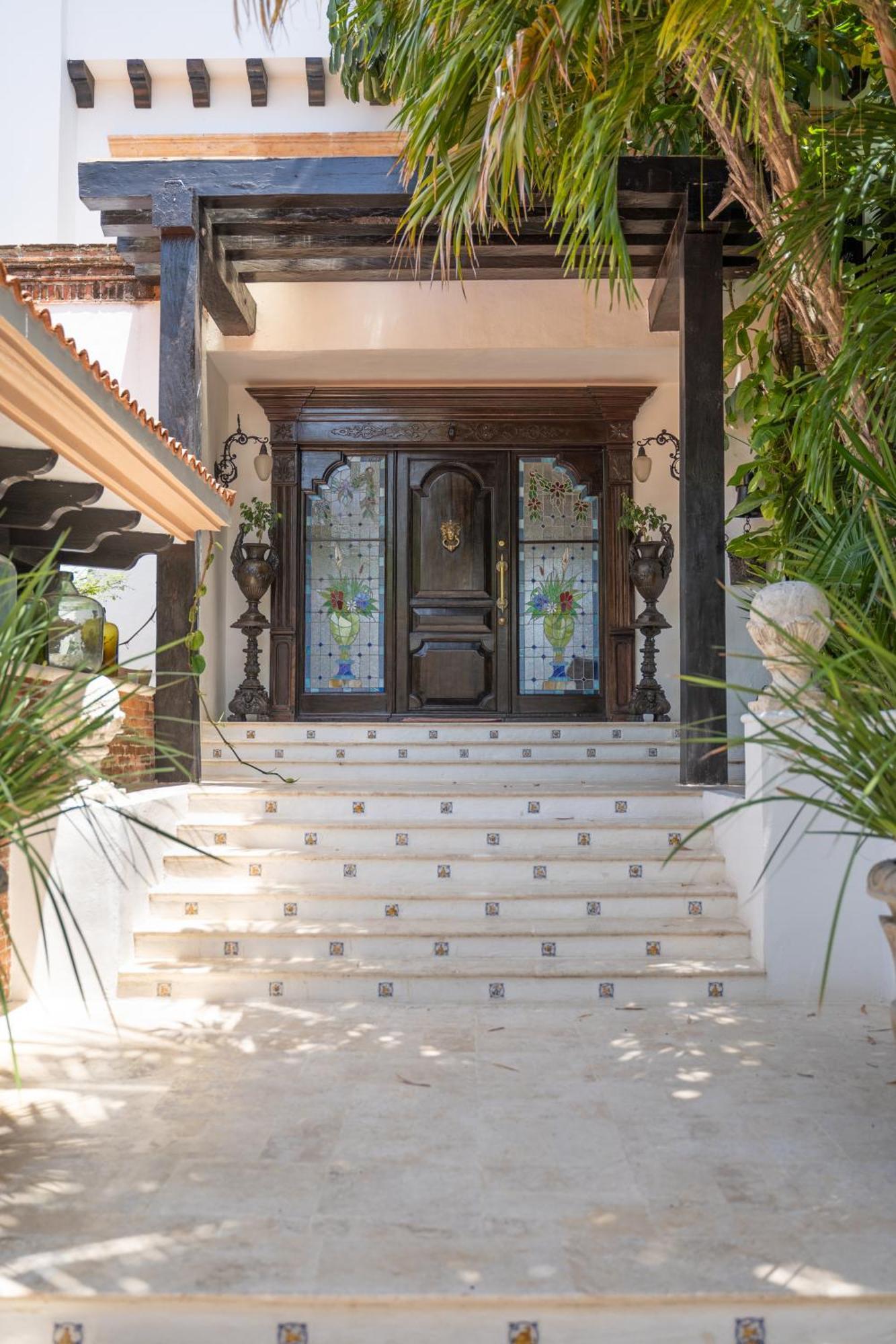 Villa Albatros Oceanfront Luxury Hotelzone Канкун Экстерьер фото