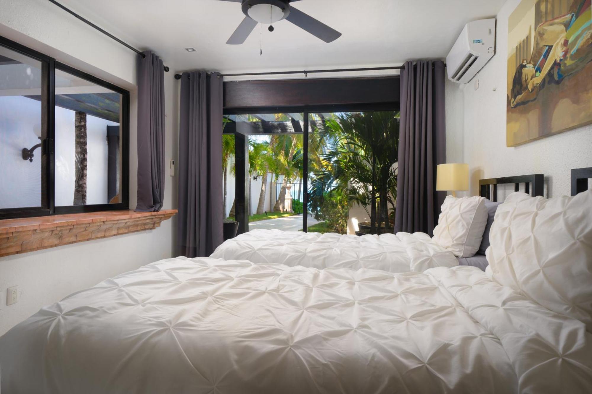Villa Albatros Oceanfront Luxury Hotelzone Канкун Экстерьер фото